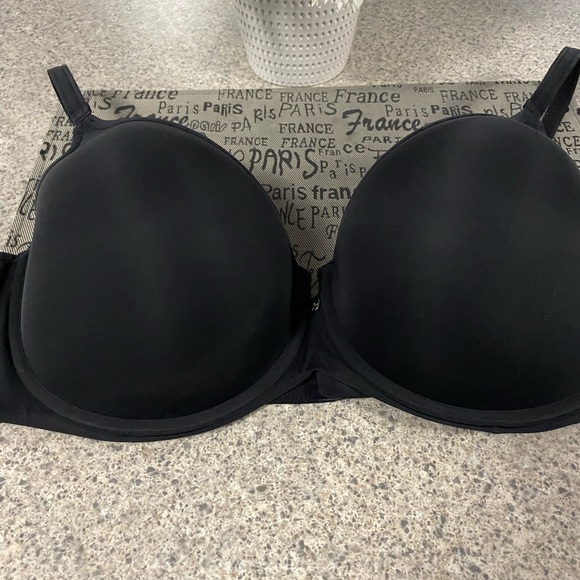 Curvy Couture Tulip Smooth Push Up Bra. Size 44D. - Picture 4 of 4